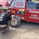 s mongolským asistentom